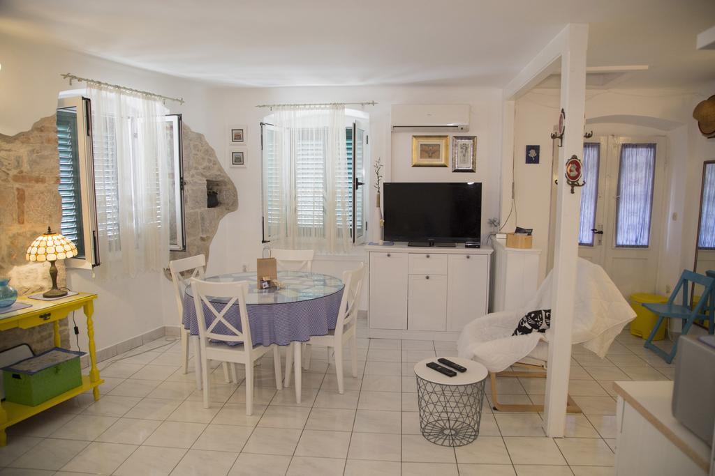 Apartment Pina Split Exterior photo